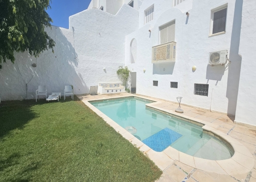 À louer à l’année à hammamet nord  une villa S+2