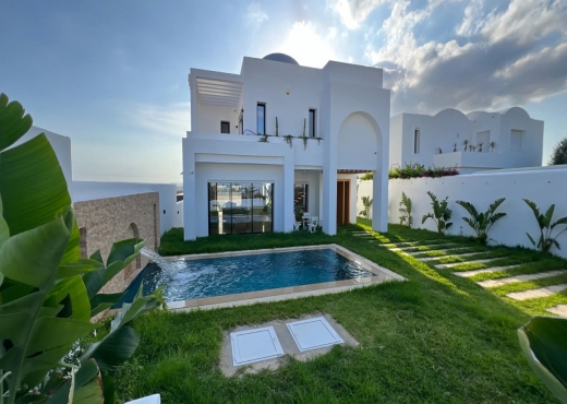 A vendre à Hammamet zone craxi une villa S4