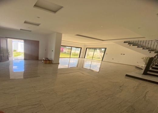 Pro-immobilière met en vente une villa S+4  à Monc - Bien immobilier à {"id":16,"country_id":219,"name":"NABEUL","slug":"nabeul"} - Image 2 - Agence Immobilière Maison Plus Elite