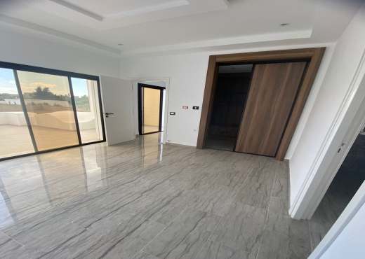 Pro-immobilière met en vente une villa S+4  à Monc - Bien immobilier à {"id":16,"country_id":219,"name":"NABEUL","slug":"nabeul"} - Image 4 - Agence Immobilière Maison Plus Elite