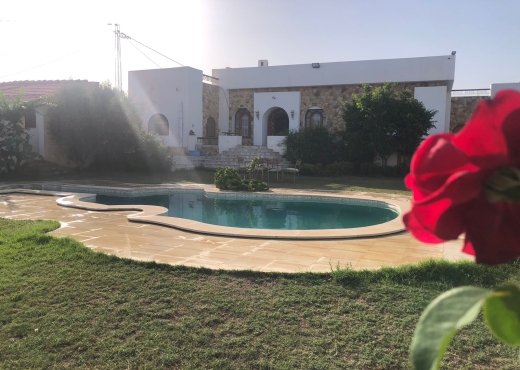 Maison d’hôte a vendre a Hammamet sud - Bien immobilier à {"id":16,"country_id":219,"name":"NABEUL","slug":"nabeul"} - Agence Immobilière immo\'in